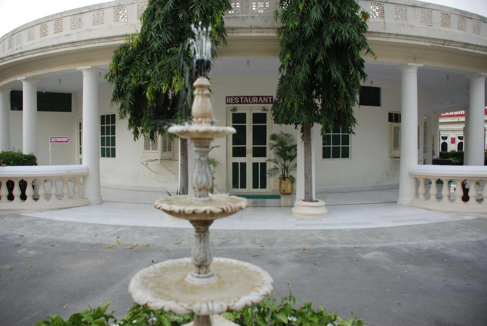 Garden - Heritage By Hrh Group Of 3* Udaipur