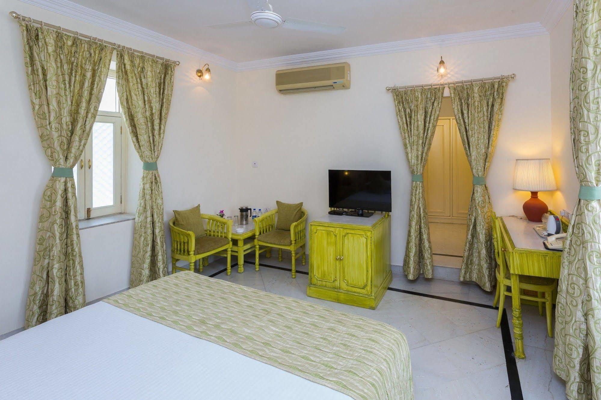 Garden - Heritage By Hrh Group Of Udaipur