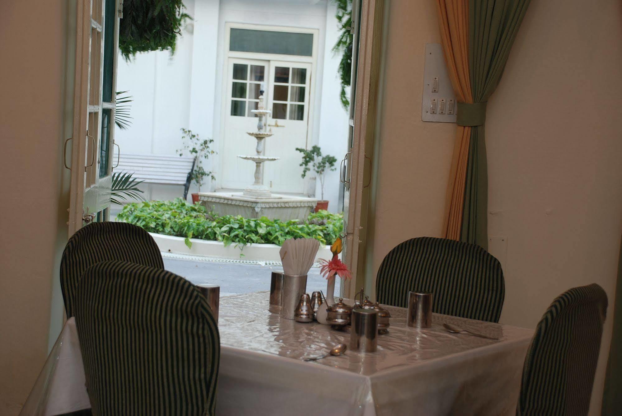 Hotel Garden - Heritage By Hrh Group Of 3*
